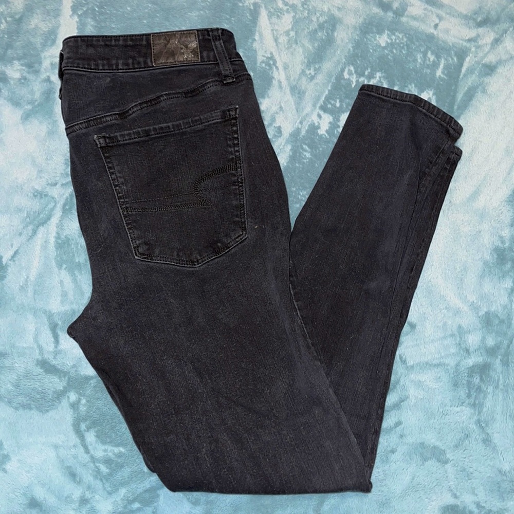 Black American Eagle Hi-Rise Jegging